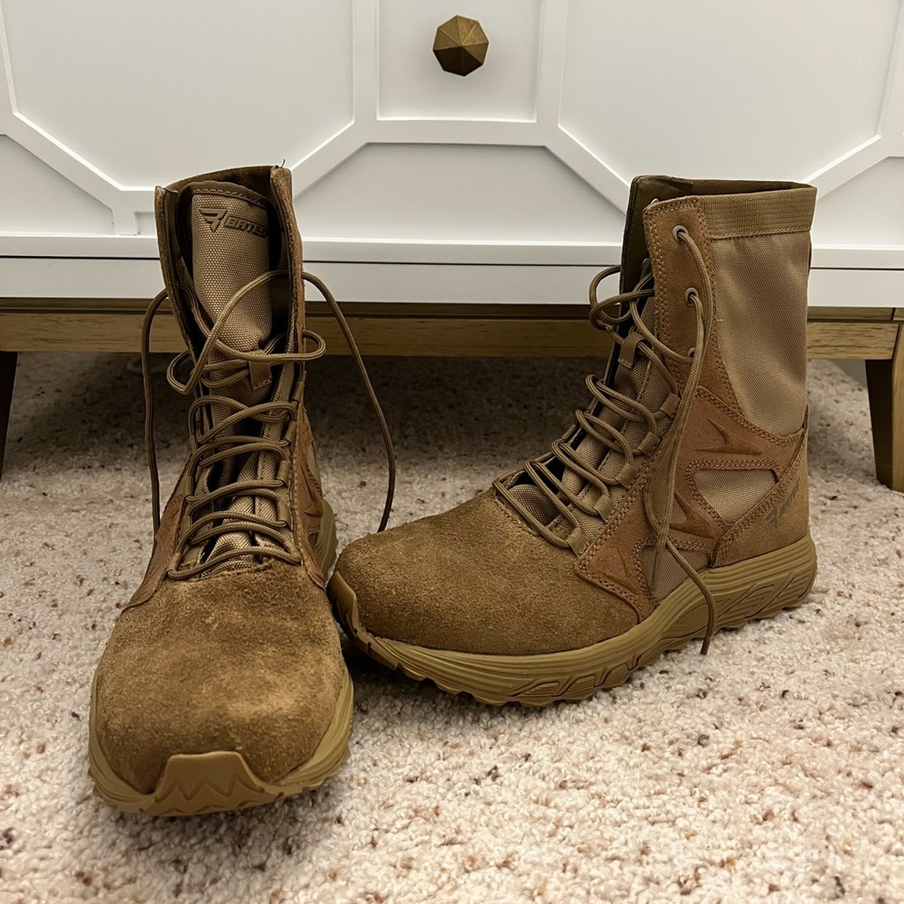 Bates Military boots - NWOT
